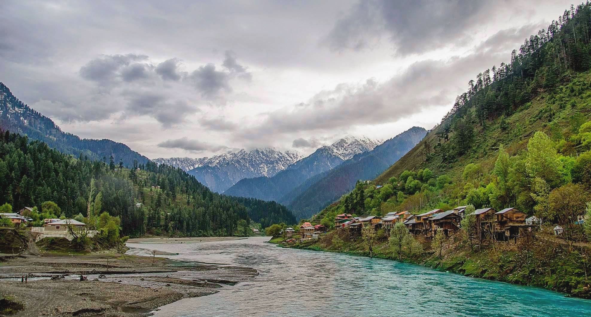 Top 12 Best Honeymoon Destinations in Pakistan