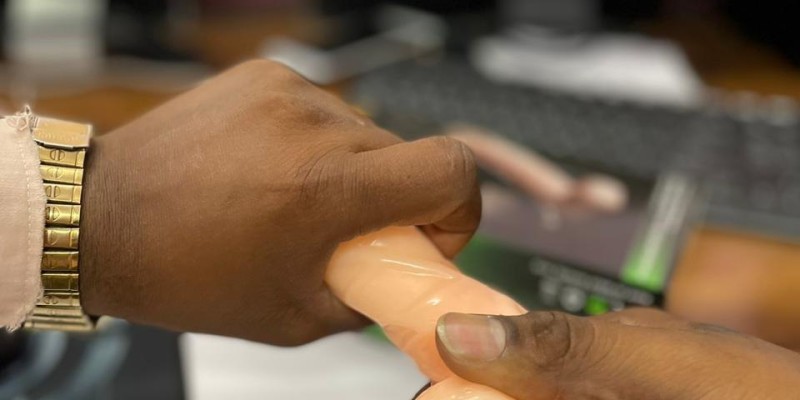 8 Inch Skin Washable Belt Condom In Jhang	  03272041000 image 1