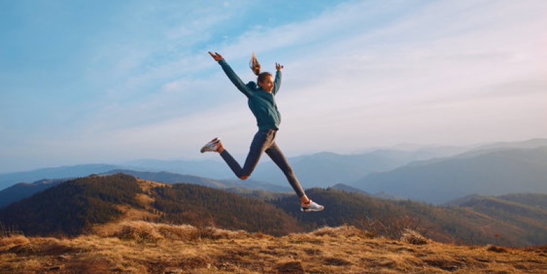 travel clothes for women image 1