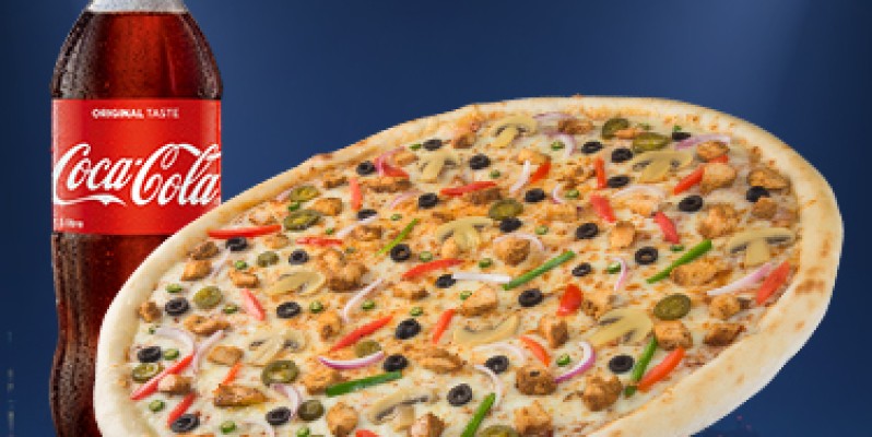 "14th Street Pizza" Big Hunt Deal For Rs.3299/- 2 