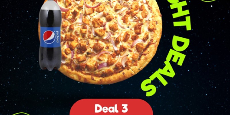 Papi's Pizza Midnight Deal 1 For Rs.399/- 2 