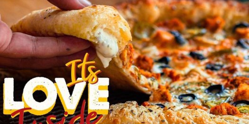 Pizzanos  Burger Deal For Rs.899 2 