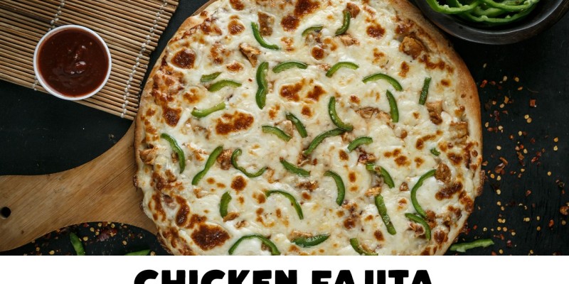 Day Night Pizza! Enjoy 60% Discount On Deal 2 For Rs.649/- 2 