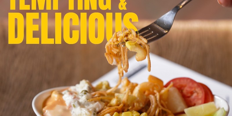 Yellow Taxi Pizza Co.Double Feast Deal 1 For Rs.1995/- 2 