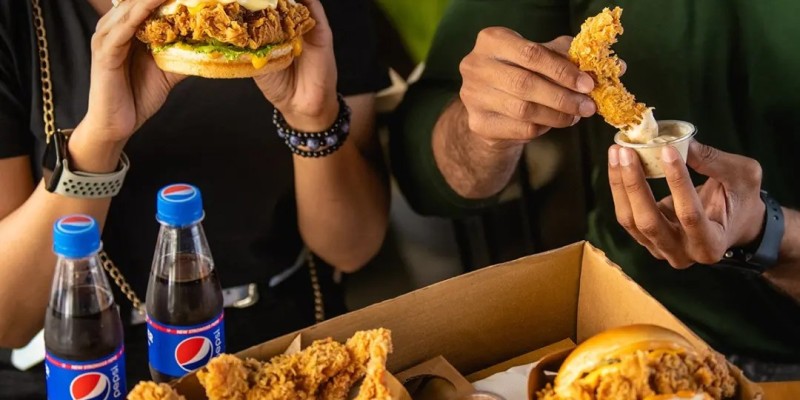 Burger O'Clock Chicken Sliders For Rs.1599/- 2 