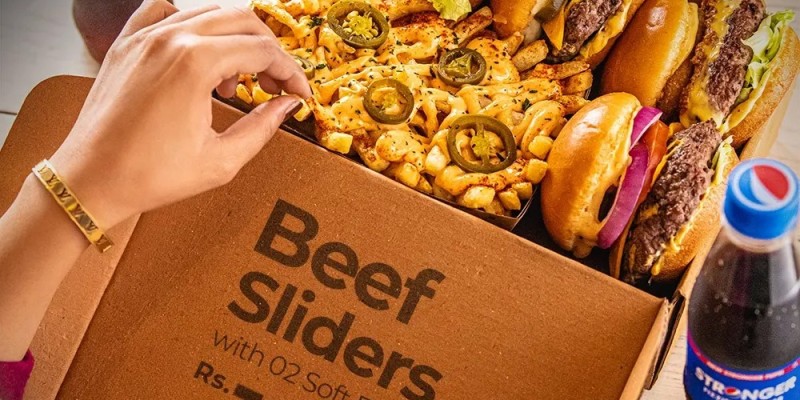 Burger O'Clock Crunchos Special Deal 2 For Rs.999/- 2 