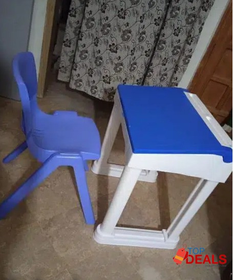 Study Table and chair for kids image 2