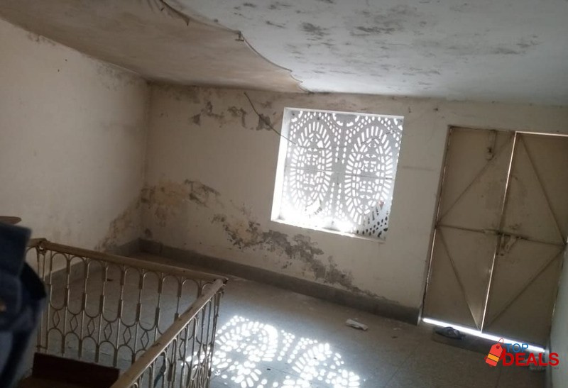 GREAT LOCATION IN CITY 2 BEDROOM 2 WASHROOM HOUSE FOR SALE image 6