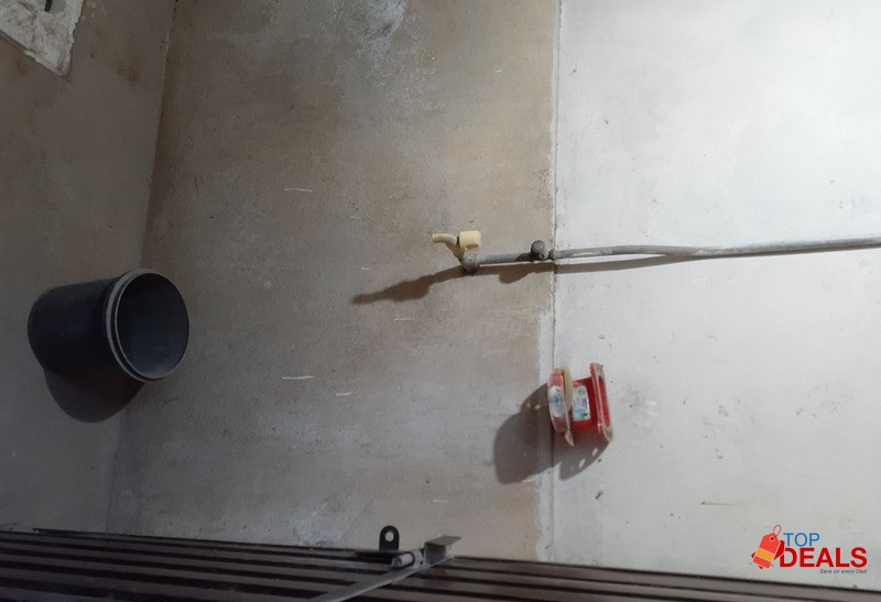 Gulistan colony near Aziz Fatima hospital faisalabad image 3