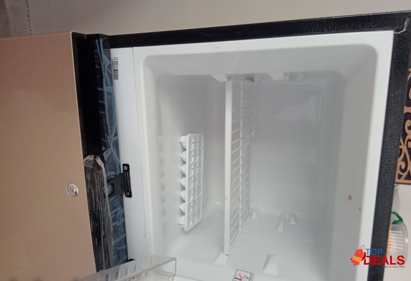 Dawlance Refrigerator 9140 Chrome image 1