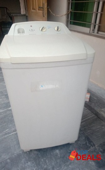 Toyo plastic body washing machine image 2