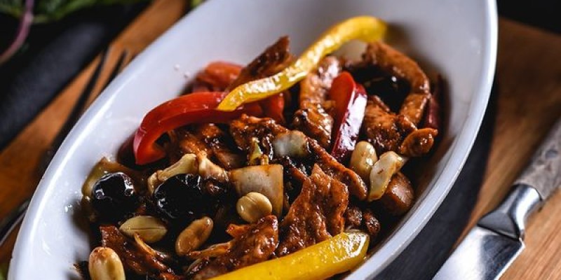 Foods Inn's New Year's Special Offer: Save up to 35% on the entire menu when you order online 3 