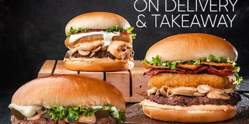 Get 25% Discount at Big Bash on delivery and takeaway 3 