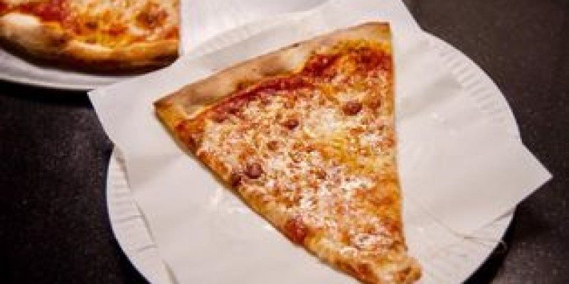 Famous O's Pizza Valentines specials Offer  Get 14% Off on all 12” Pies Via Our Website using promo code: VAL14  Valid till 13th Feb'22 3 