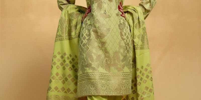 Ace Galleria is offering PAKISTAN DAY SALE FLAT 20% OFF on new arrivals and UPTO 50% OFF on all other items 3 