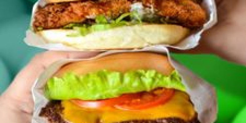 75 DH Iftar Box Deal 2 For Rs.1600+Tax 3 