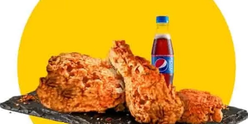 Clucky's! Combo Deal For Rs.1650/- 3 