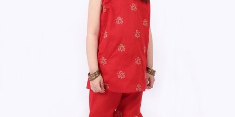 Tippitoes! FLAT 40% off 3 