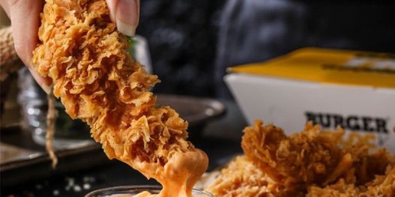 15% discount on Burger O'Clock with Meezan Bank 3 