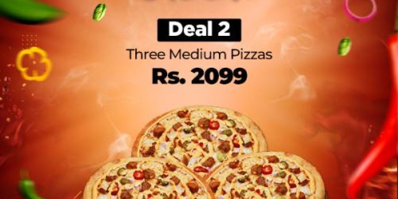 Caesar's Pizza Tripple Sizzle Deal 1 For Rs.949/- 3 
