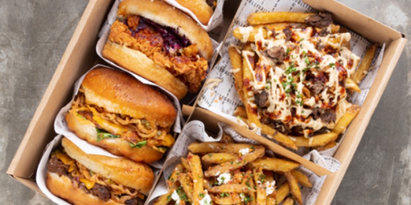 2 Guys 1 Grll Party Pack Deal For Rs.3500/- 3 