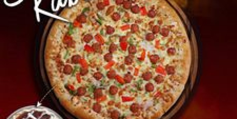 Pizza Mars Family Love Deal For Rs.2100 3 