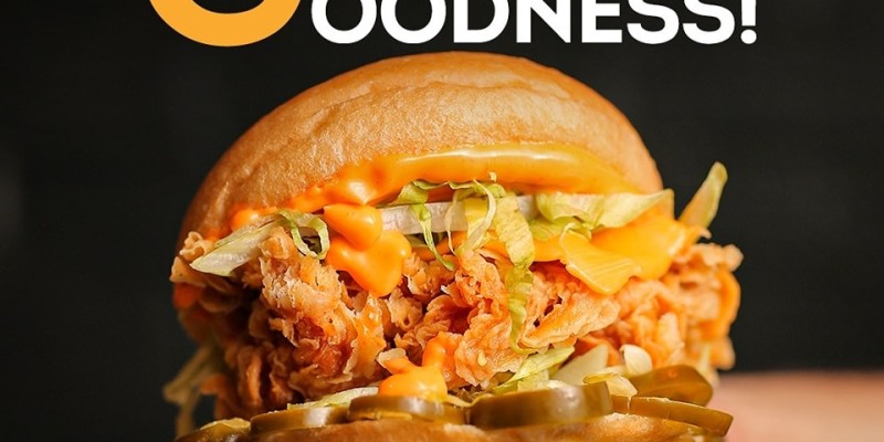 The Sauce Burger Cafe Summer Deal 3 For Rs.1499/- +Tax 3 