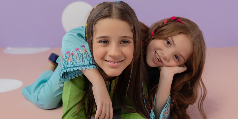 Orient Textiles Season End Sale Flat 30% OFF On Entire Stock 3 