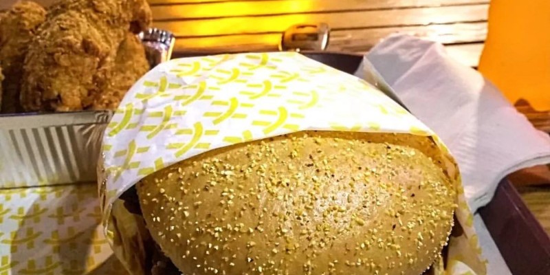 Chuckles Super Deal For Rs.1999/- 3 