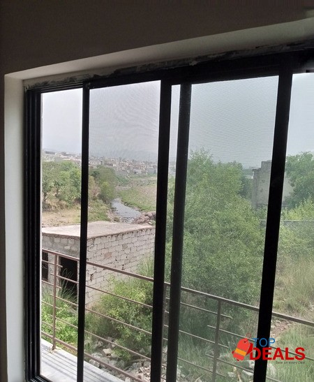 North Banigala Brand New 6 Marla front open to Green belt lake view image 3