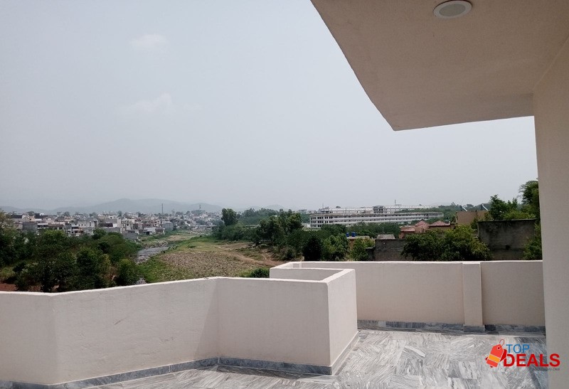 North Banigala Brand New 6 Marla front open to Green belt lake view image 4