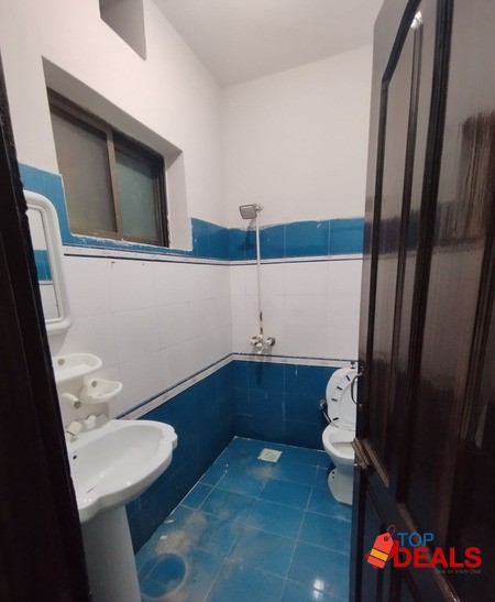 10 Marla Ground portion without car porch image 3