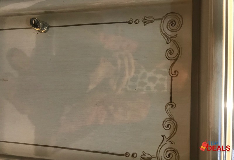 Dining/Lounge Showcase (USED) image 6