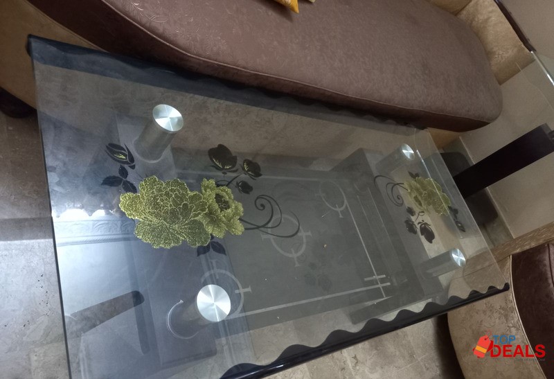 Sofa set with Table image 3