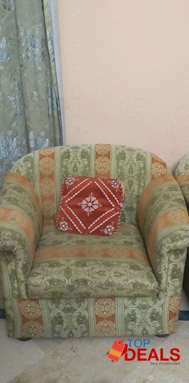 5 seater sofa in reasonable price image 2