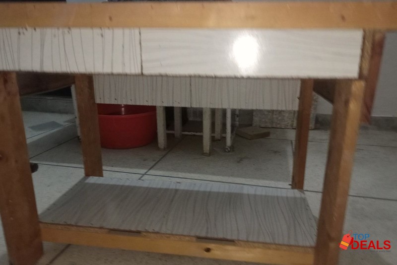 New Made Table Without Paint. نیا بنا ہوا ٹیبل بغیر پینٹ کے image 4