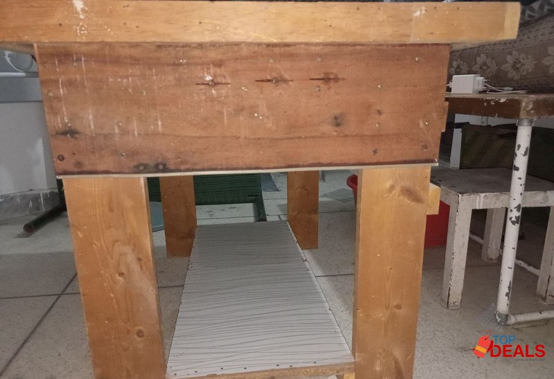 New Made Table Without Paint. نیا بنا ہوا ٹیبل بغیر پینٹ کے image 7