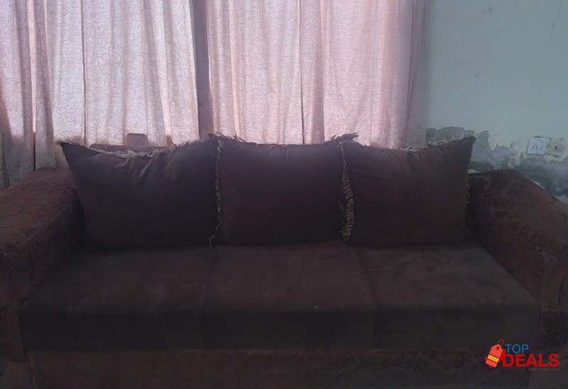 3 2 1 sofa in good condition image 3