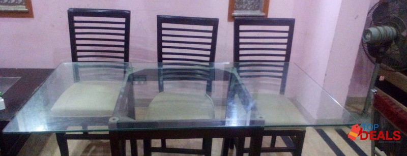 Dining Table with 6 chairs image 2