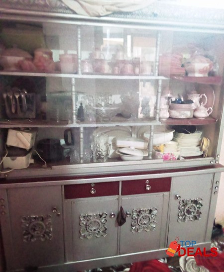 Bed, dressing table , side table, showcase almirah image 5