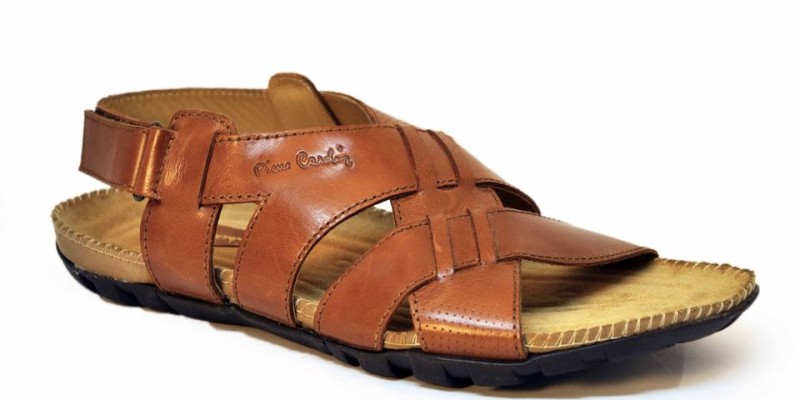 Pakistan Day Sale at Urban Sole FLAT 30% off on Selected Articles 4 