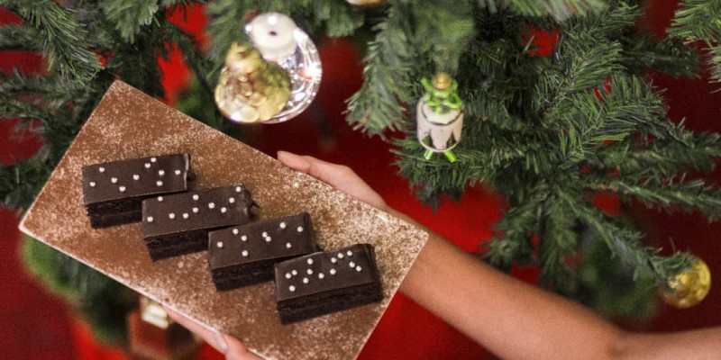 40% discount on Nadia Coffee Shop with HBL Bank 4 