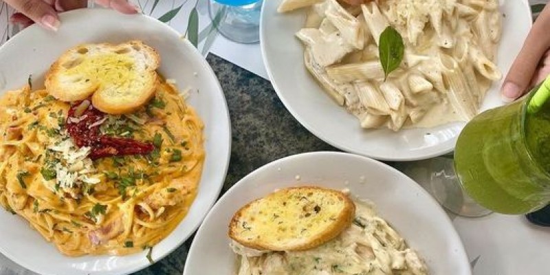 20% Discount on "Xander's" With HBL Bank 4 