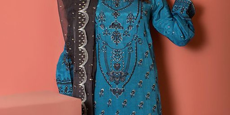 Lakhany Year End Sale Flat 25% 30% & Upto 50% Off 4 