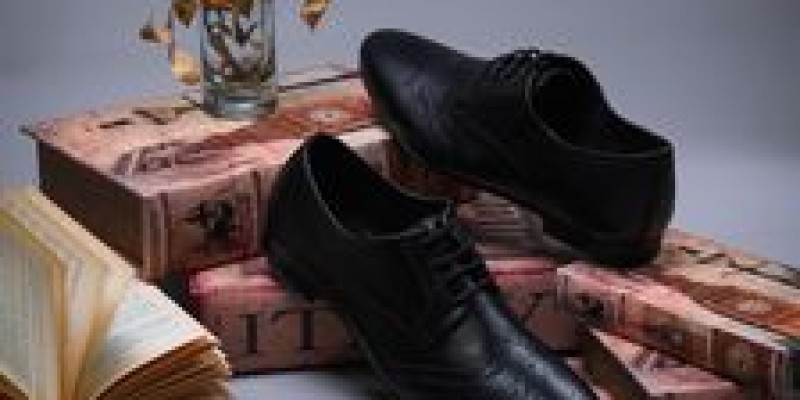 Footlib! Year End Sale Flat 50% Off 4 