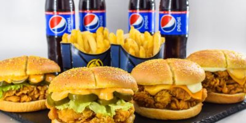 Chicago Burger Factory offer Deal 5 For Rs.1899/- 5 
