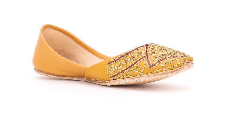 Stylo Shoes Pakistan Day Sale! FLAT 20% off 6 