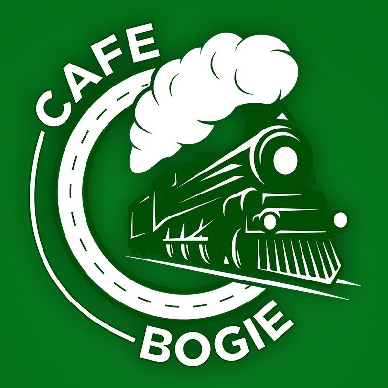 Cafe Bogie Deal 4 (1x Large Pizza 1x Drink 1.5 L) For Rs.1100/-