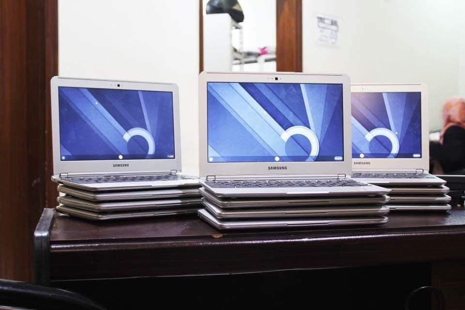 Samsung Chromebook Series 5 || 6 hour battery || Free Home delivery