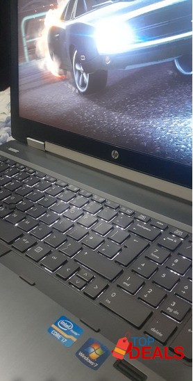 HP 8560w Elitebook Laptop (Core i7 2nd Gen/8 GB/500 GB/Windows 10)